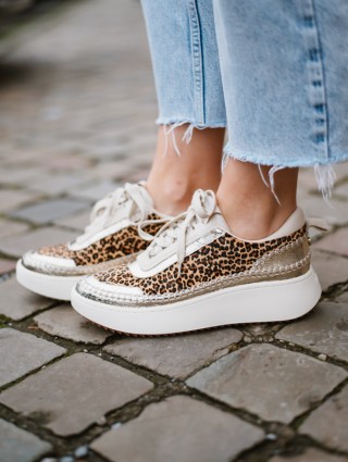 STEVE MADDEN DOUBLETAKE...