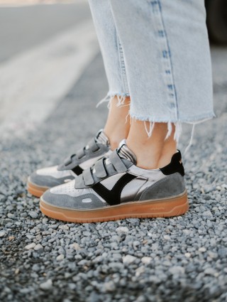 VICTORIA 1257141 NEGRO