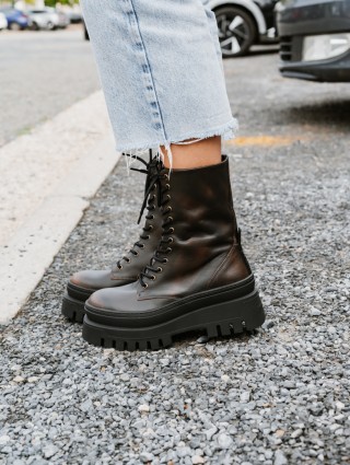 STEVE MADDEN COAST BROWN