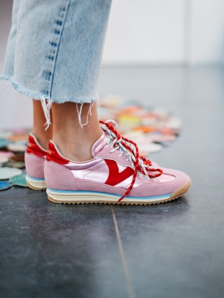 VICTORIA 1158111 ROSA