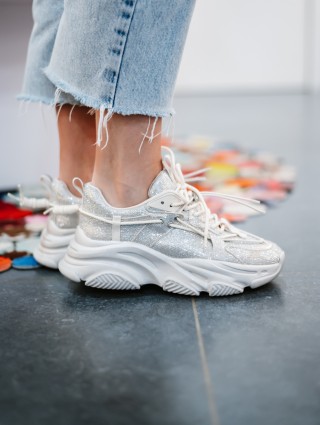 STEVE MADDEN VAULT IVORY PEARL