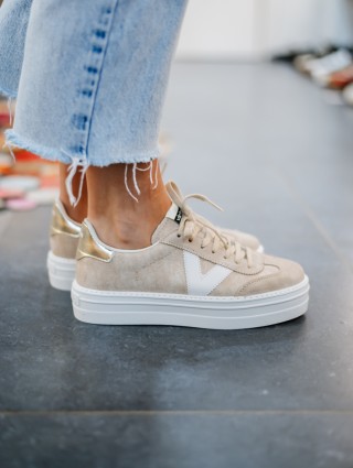 VICTORIA 1092181 PLATINO