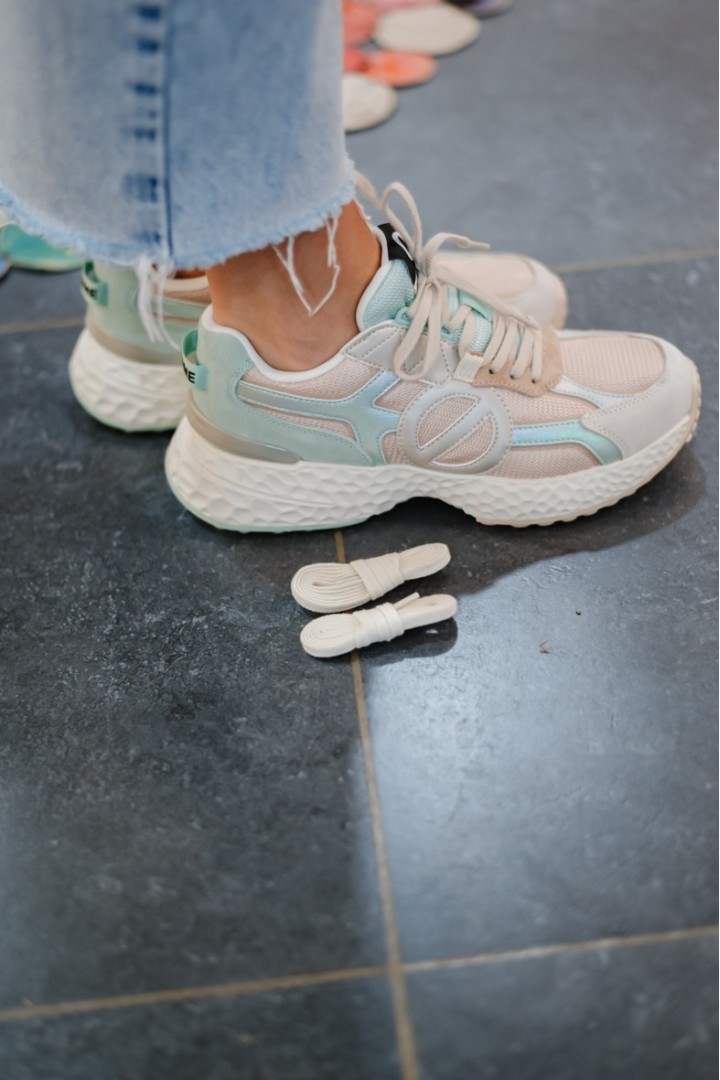 NO NAME CARTER 2.0 RUNNER MINT NUDE