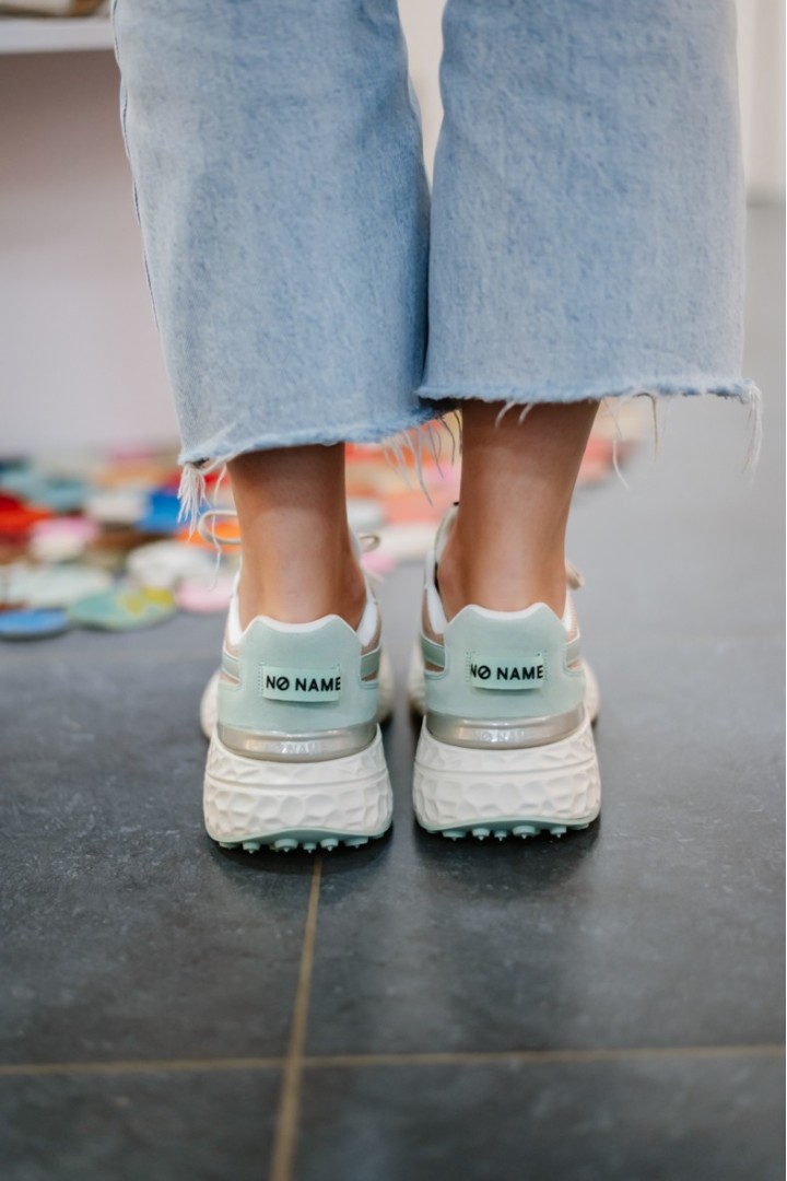 NO NAME CARTER 2.0 RUNNER MINT NUDE