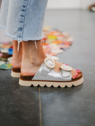 NO NAME SANDY SLAP GLITTER...