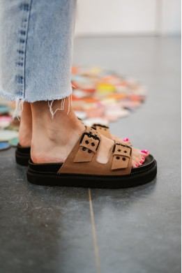 SCHMOOVE STELLA BUCKLE TAN