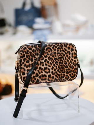 LIUJO M CAMERA CASE MACUL...