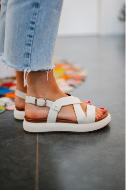 INUOVO 96063 CREMA