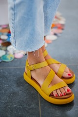 INUOVO 96001 YELLOW