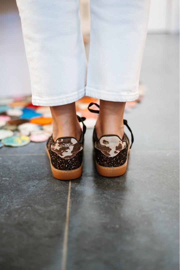 VICTORIA 1126223 MARRON