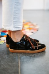 VICTORIA 1126243 NEGRO