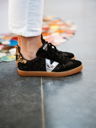 VICTORIA 1126223 NEGRO