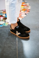 VICTORIA 1126223 NEGRO