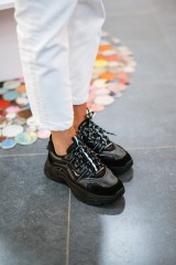 STEVE MADDEN ANIMATES BLACK