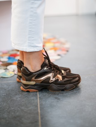 STEVE MADDEN SPEEDER...