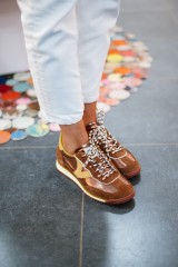 VICTORIA 1158118 MARRON