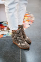 STEVE MADDEN MAVIS TAUPE
