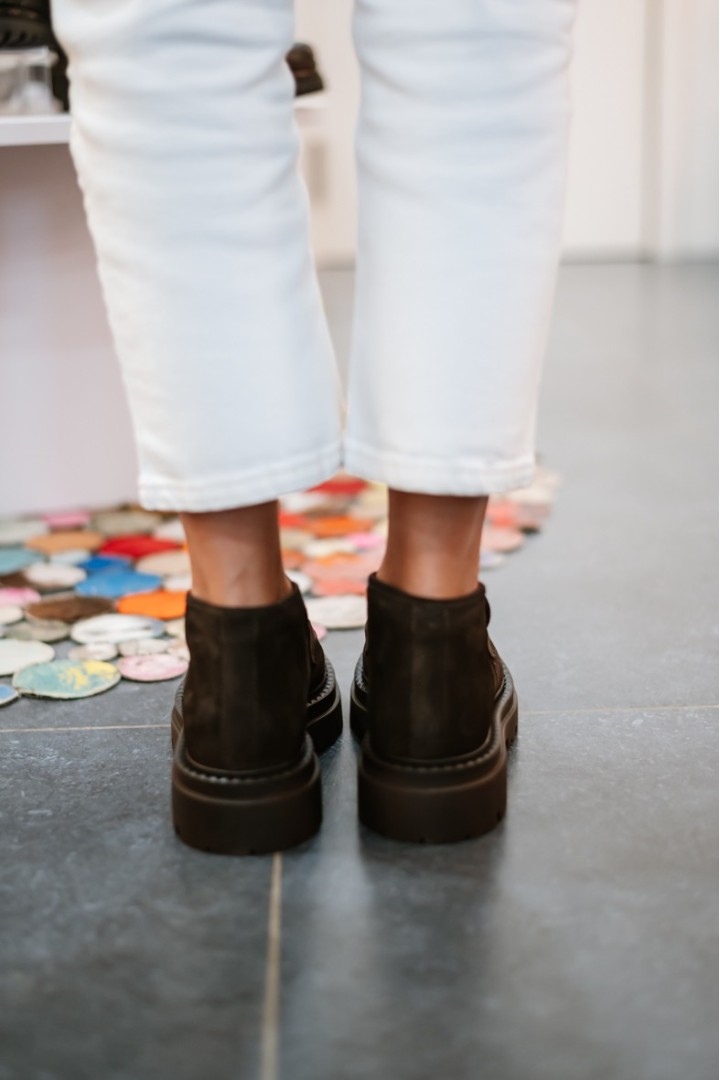 STEVE MADDEN KARIMA BROWN