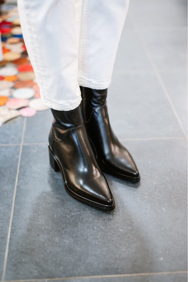 MJUS 39202 NERO