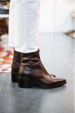 MJUS 39202 BURGUNDY