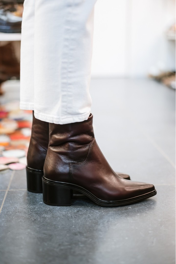MJUS 39202 BURGUNDY