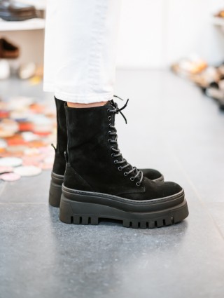 STEVE MADDEN COAST BLACK SUEDE
