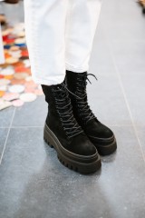 STEVE MADDEN COAST BLACK SUEDE