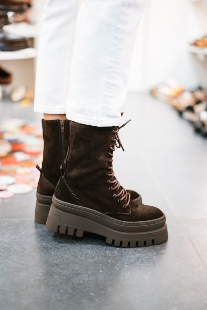 STEVE MADDEN COAST CHOCO