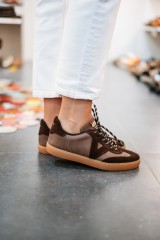VICTORIA 1126245 MARRON