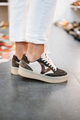 VICTORIA 1265106 NEGRO