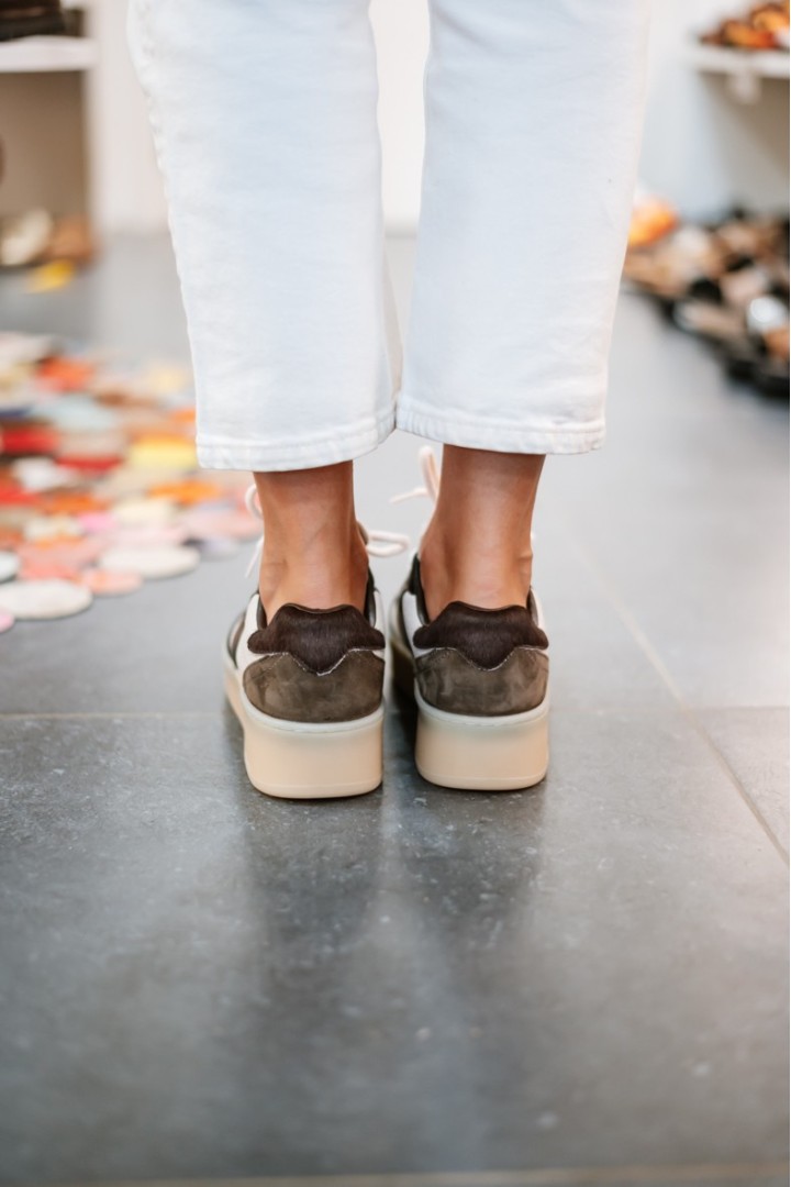 VICTORIA 1265106 NEGRO