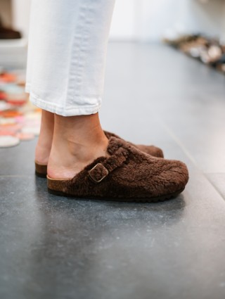 SCHOLL CAMILLE BROWN