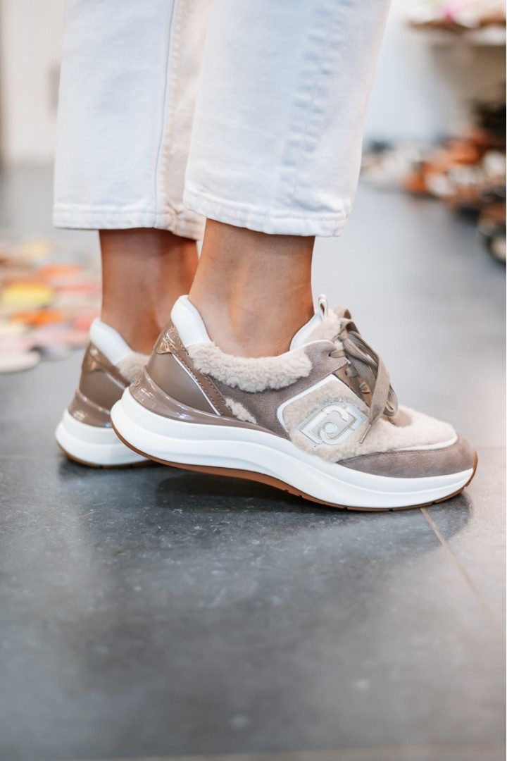 LIUJO STARDUST SNEAKER CURLY FUR/COW HAVANA/MILK