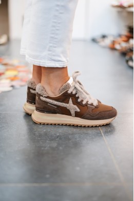 W6YZ YAK BROWN SAND