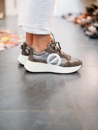 NAME CARTER JOGGER CRYS...