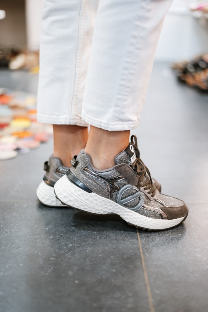 NO NAME CARTER 2.0 RUNNER GREY/CARBONE/ANTIK