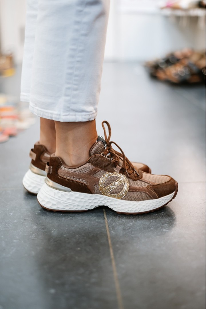 NO NAME CARTER 2.0 RUNNER CHOCO/GOLD