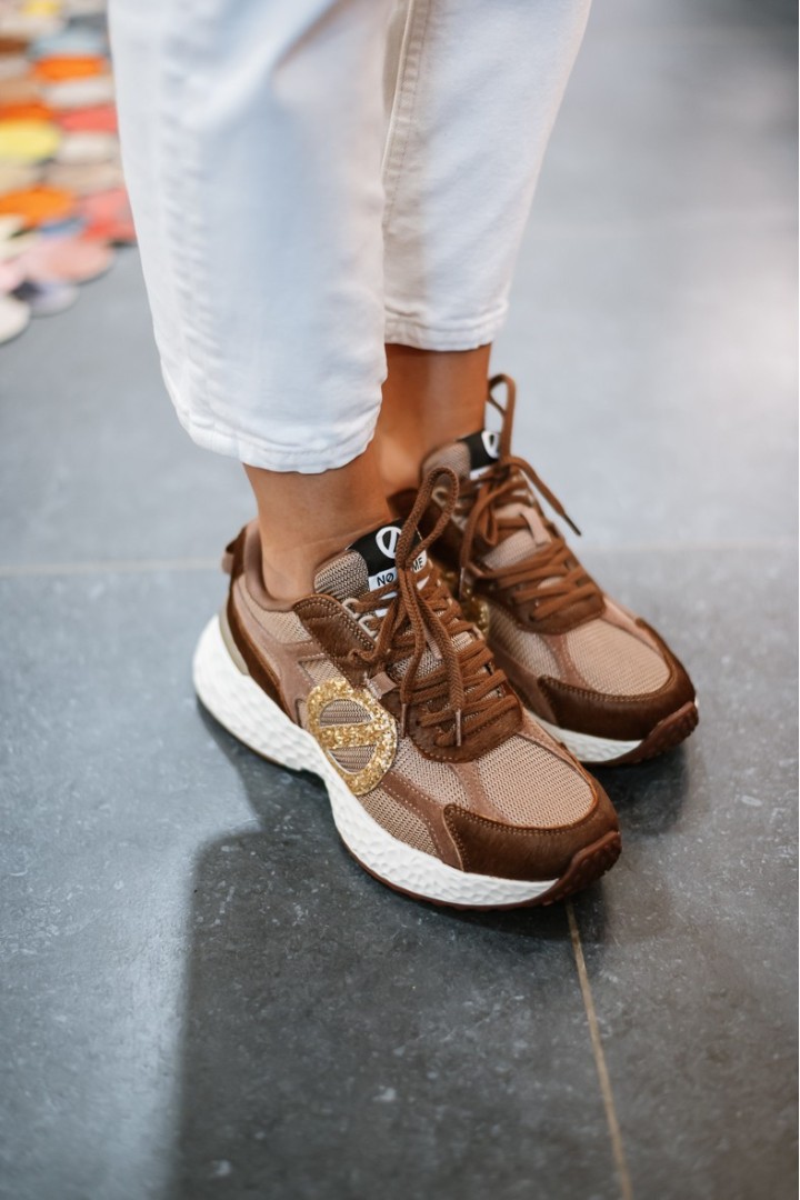 NO NAME CARTER 2.0 RUNNER CHOCO/GOLD