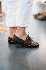 DWRS LATTY BIG STUDS DARK BROWN