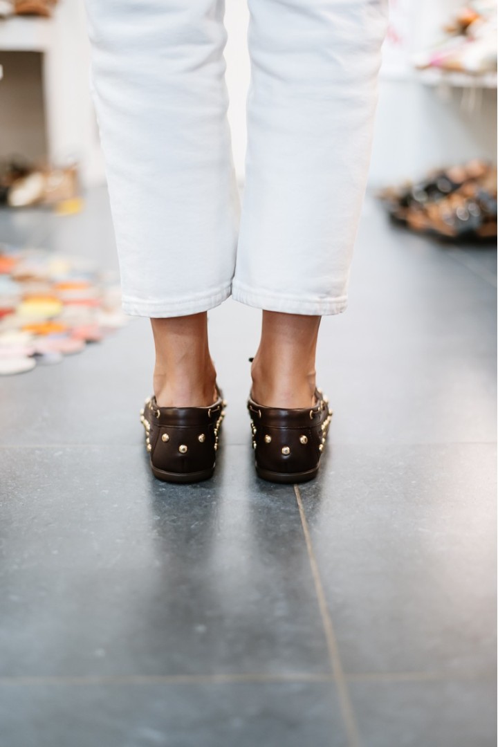 DWRS LATTY BIG STUDS DARK BROWN