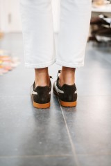 GOLA CLA156 HARRIER MIRROR TRAINER MOCHA/GOLD/GUM