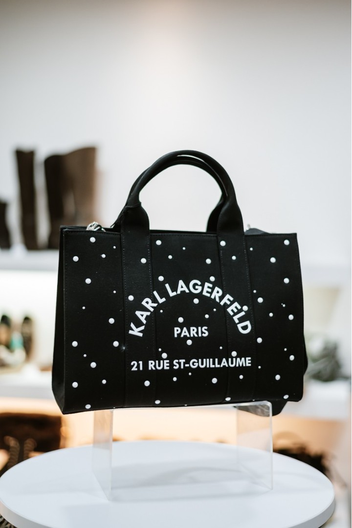 KARL LAGERFELD SQUARE PEARLS TOTE