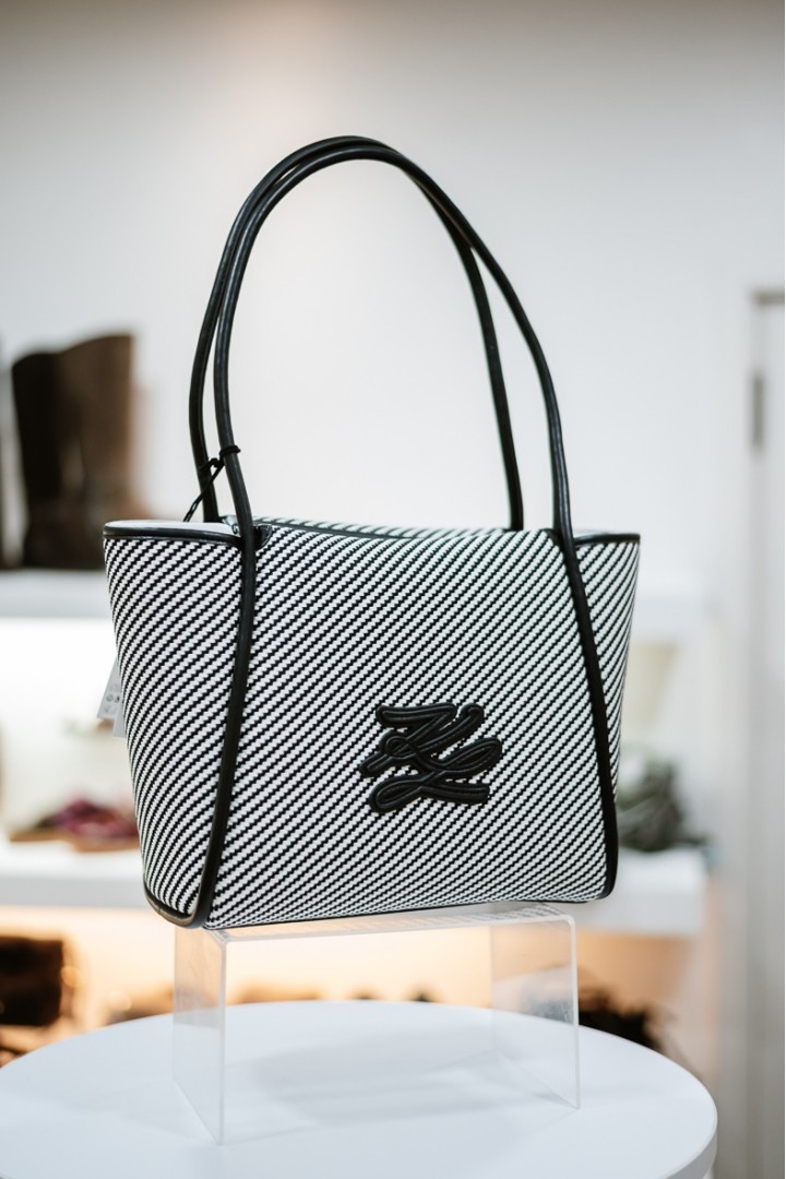 KARL LAGERFELD AUTOGRAPHE M TOTE WHITE/BLACK