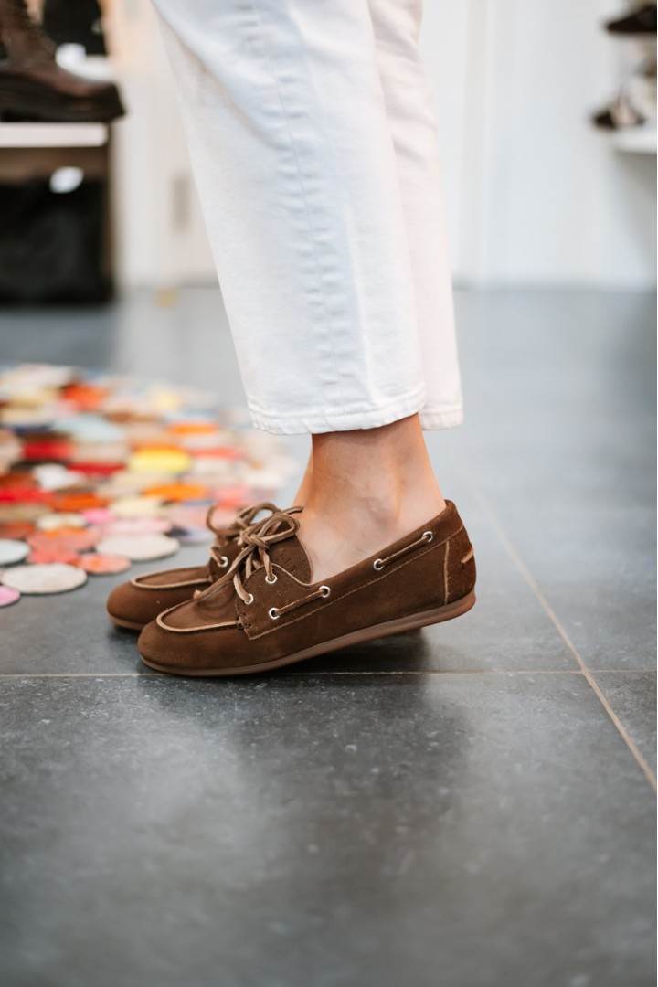 PAVEMENT PAMARIN BROWN TAUPE SUEDE