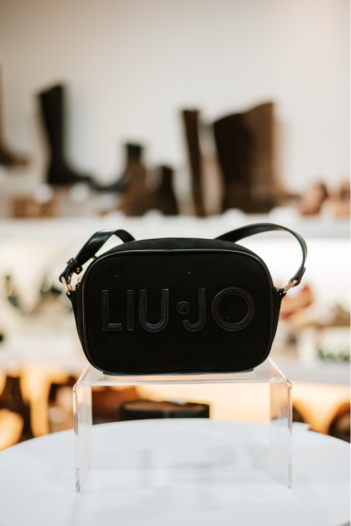 LIUJO AF6119 FERIELLE CAMERA CASE NERO